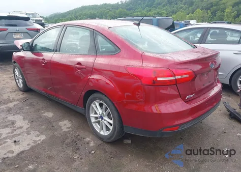 2015 Ford Focus Se z USA, uszkodzony, nr VIN 1FADP3F26FL378036